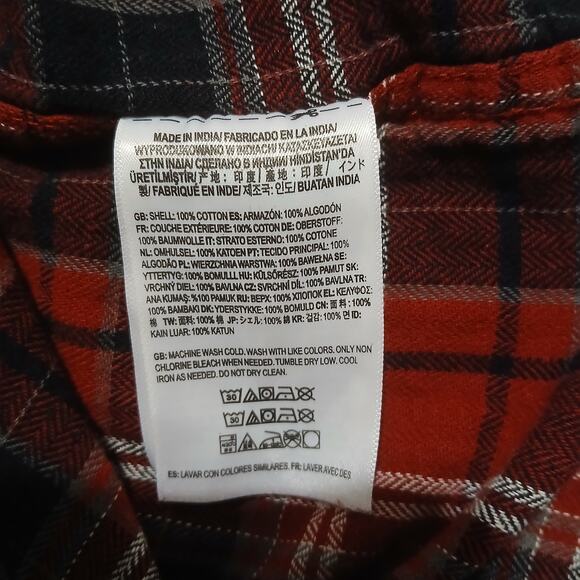 VANS XL 100% Cotton Red/Black Plaid Long-Sleeved Button-Up Flannel Shirt - Picture 12 of 13